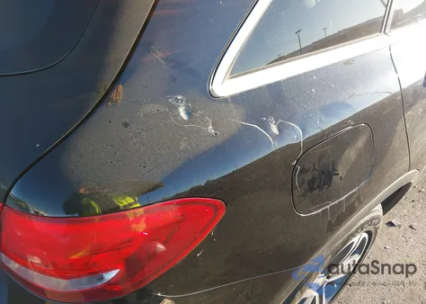 2019 Mercedes-Benz Glc 300 from USA, damaged, VIN WDC0G4JB6KV175453